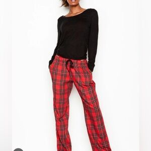 HOLIDAY VICTORIA SECRET PAJAMAS